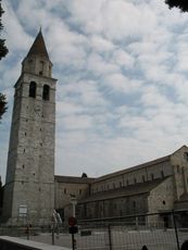 Italien Venetien Aquileia Basilica S. Maria 033.JPG